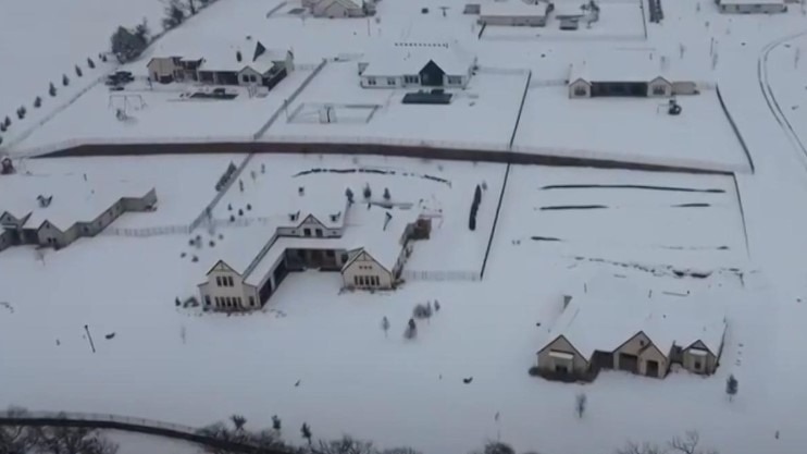 Millions of Americans brace for ice, snow and power outages in massive ...
