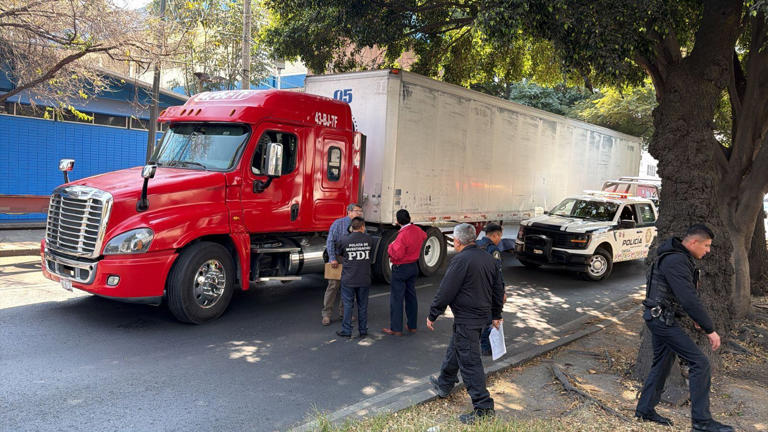 Tráiler arrolla y mata a motociclista en calles de alcaldía ...