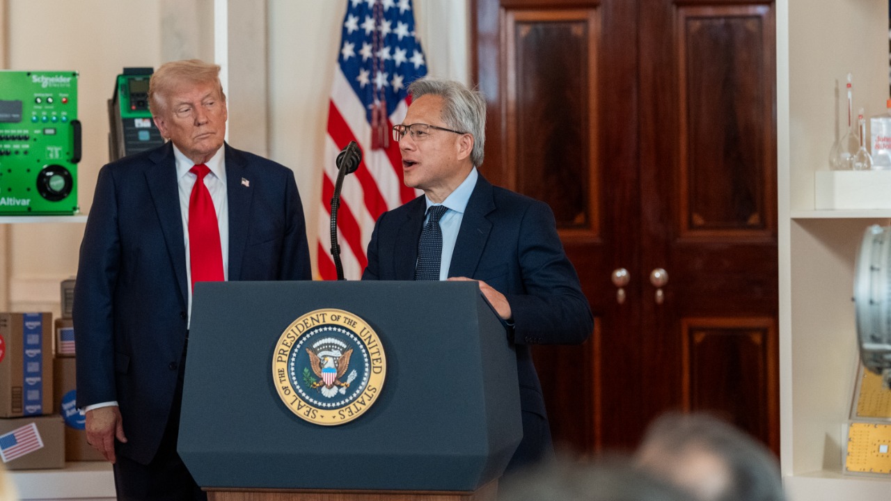 Trump pushes Nvidia to ship top AI chips to China as DC hawks revolt