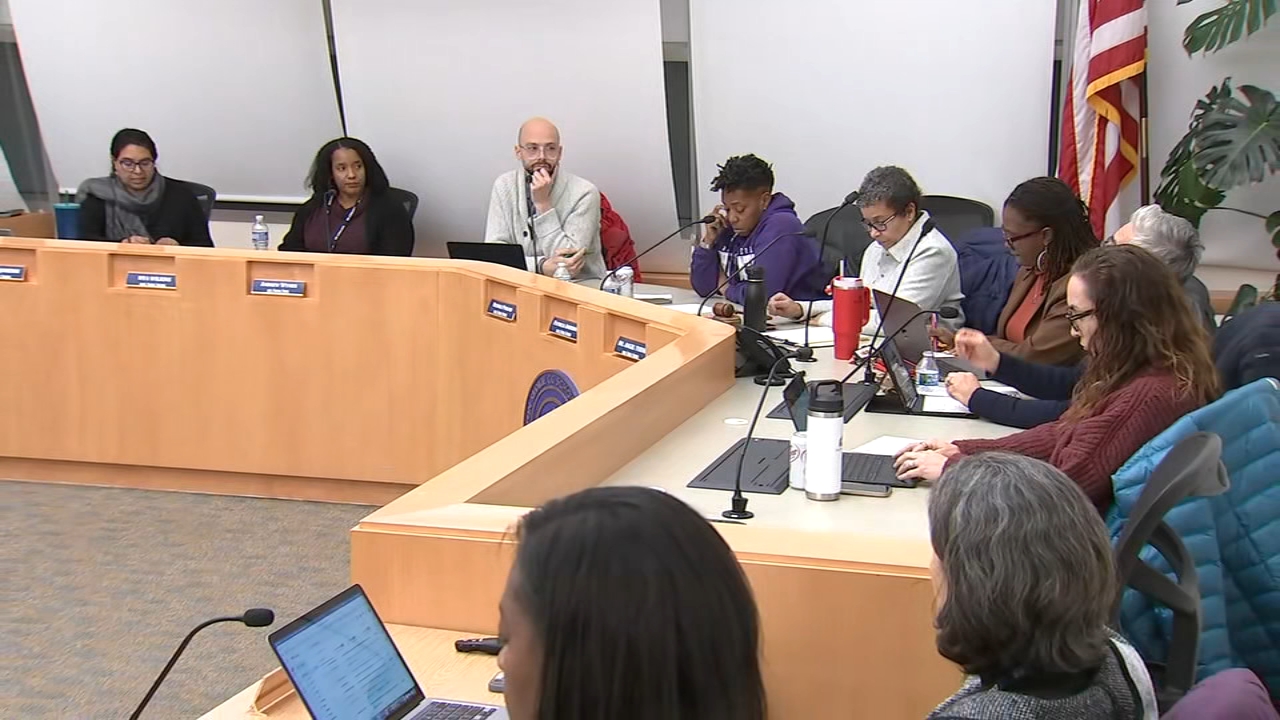 School board approves plan to close Evanston elementary school to close ...