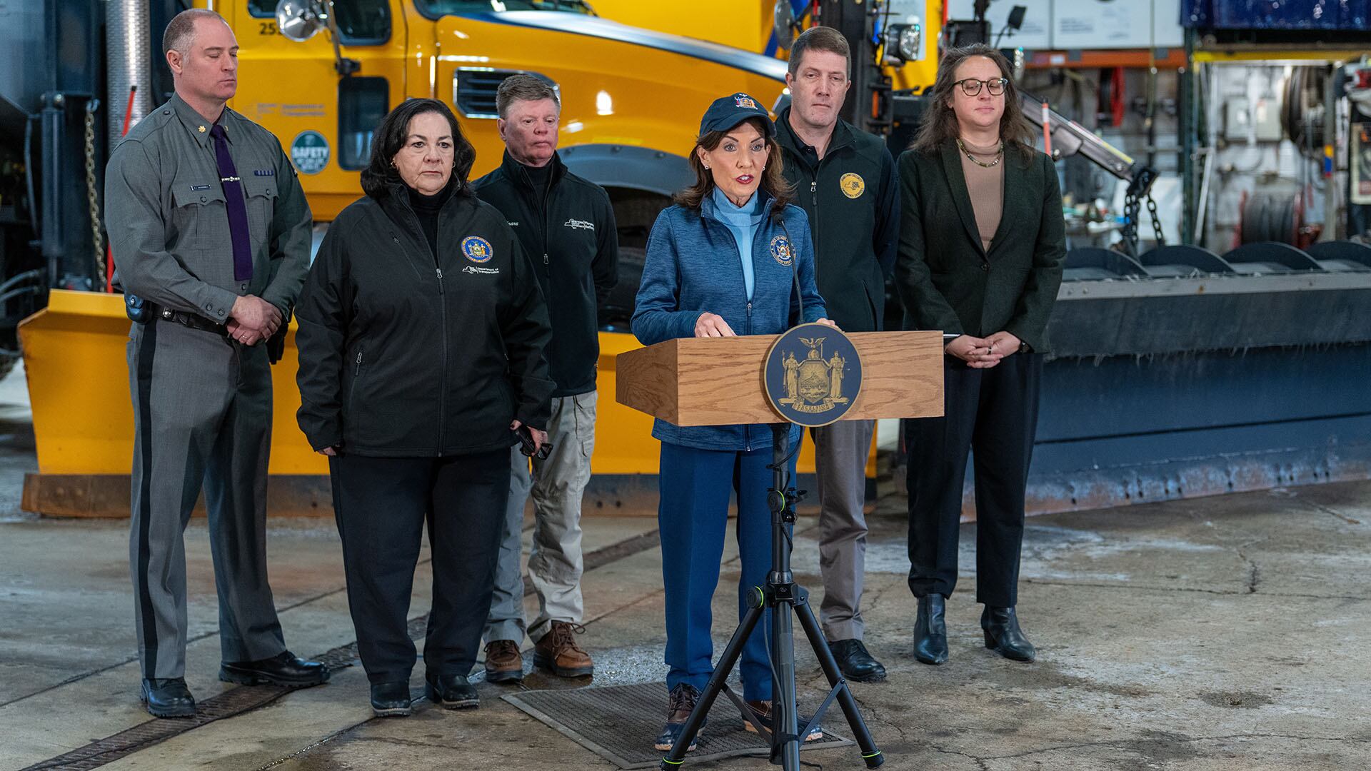 Hochul declares state of emergency as massive winter storm approaches NY