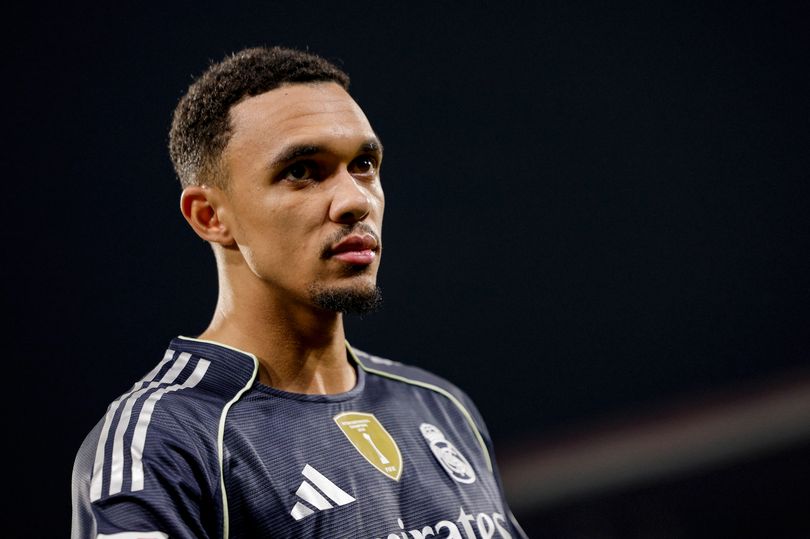 Trent Alexander-Arnold during Real Madrid's game against Girona