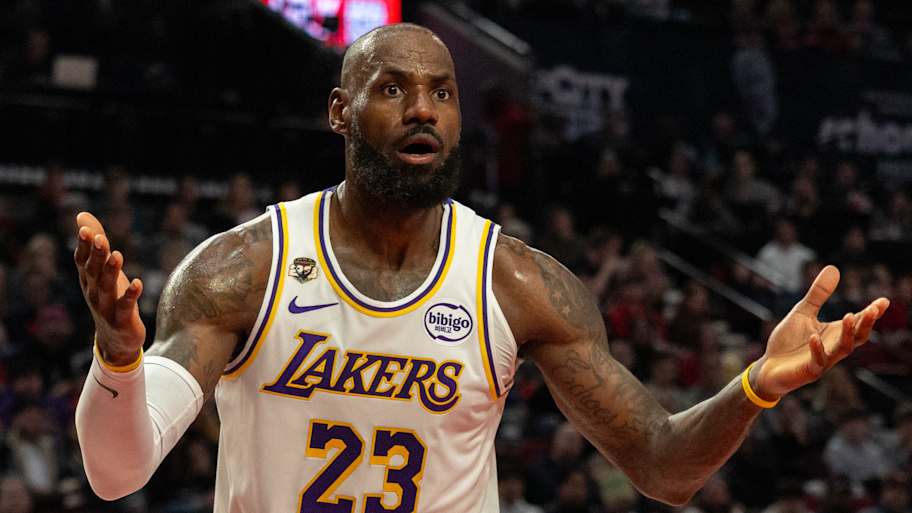 Jazz should be concerned by growing rift between LeBron James & Lakers