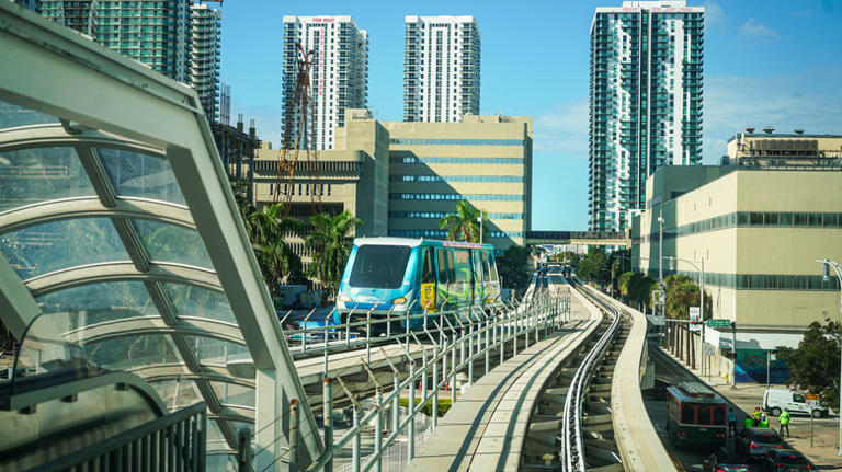 5 charming American tourist cities with safe, free-to-ride public ...