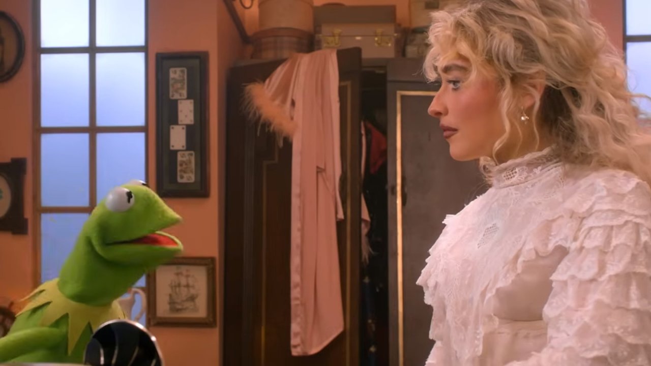 The Muppet Show: Sabrina Carpenter e Seth Rogen nel trailer dello speciale