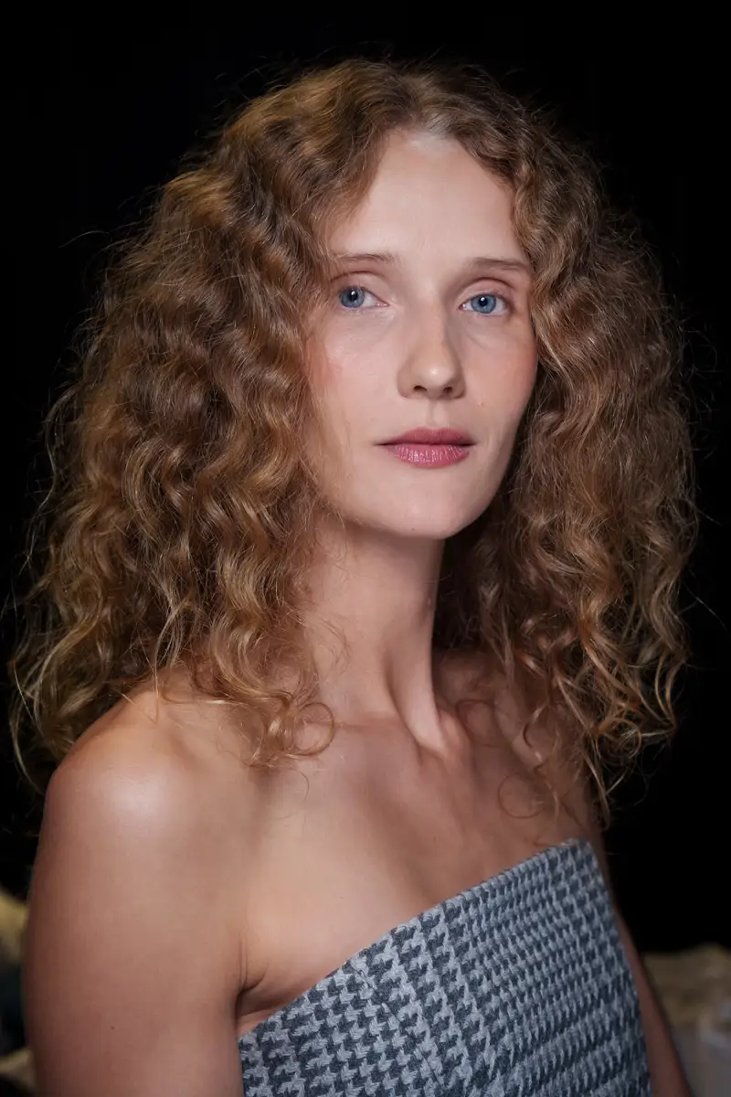 El ingrediente para un pelo rizado hidratado, suave y sin frizz