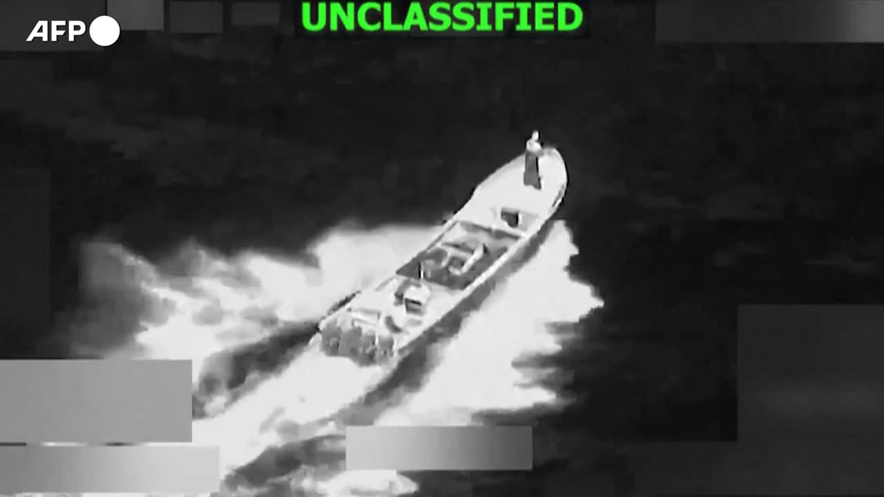 Esercito Usa Distrutta Barca Dei Narcos Nel Pacifico Due Morti 