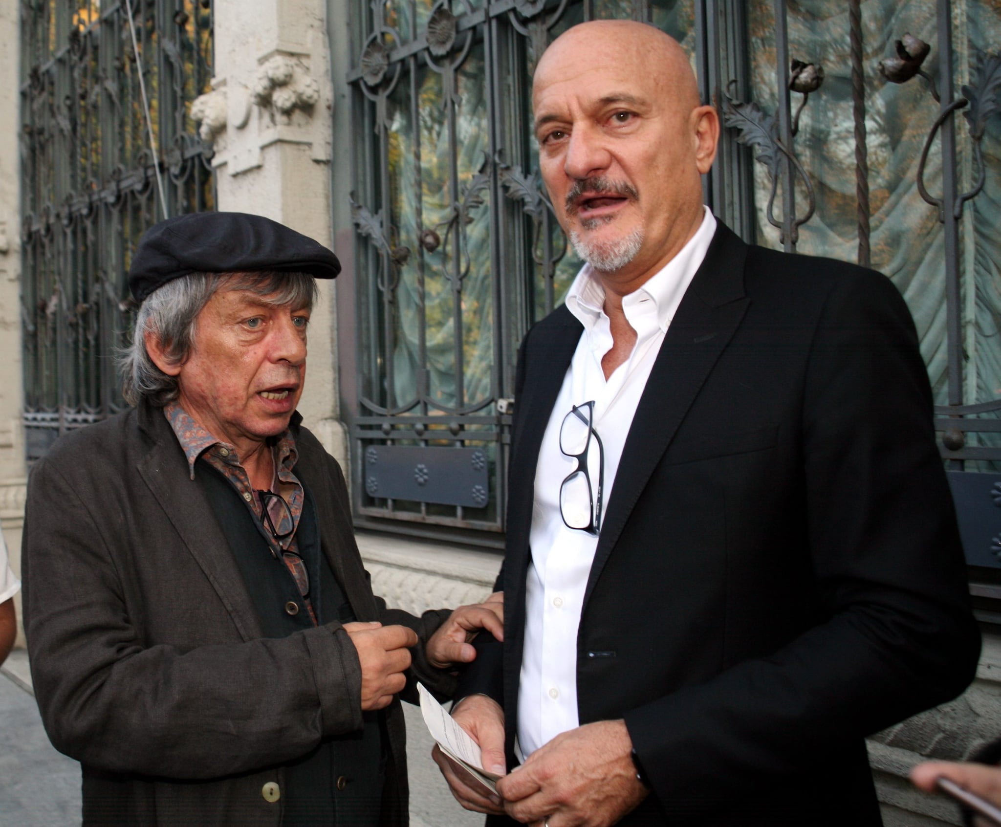 Paolo Rossi: “Destra e sinistra? Una truffa, io sto con gli ultimi. Zalone è bravissimo ma io sono figlio del teatro”