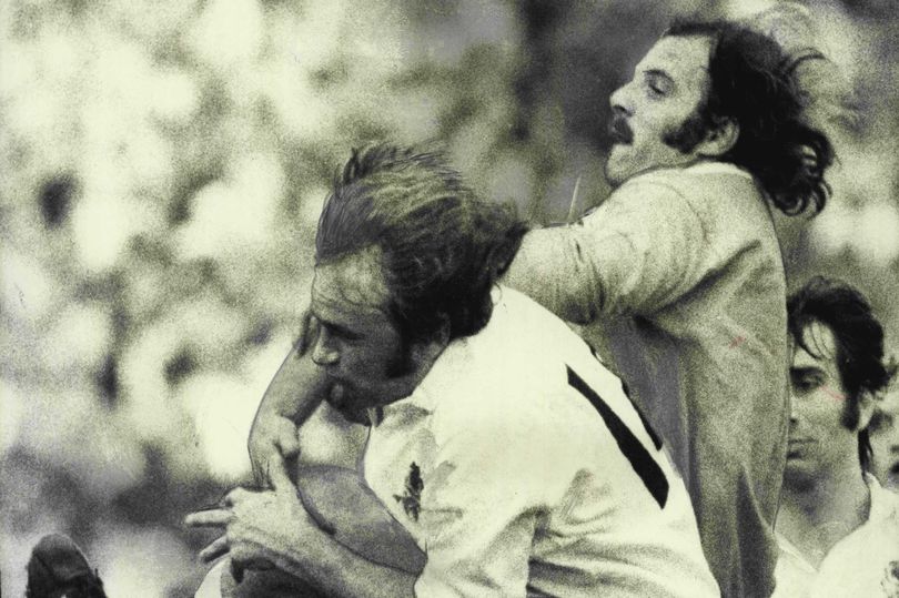 Former England star dies as tributes paid to 'incredibly humble ...