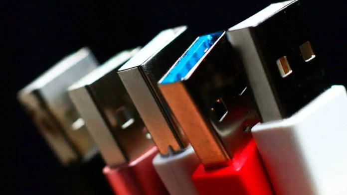 Colores de los USB: qué significan y cómo aprovechar su potencia real
