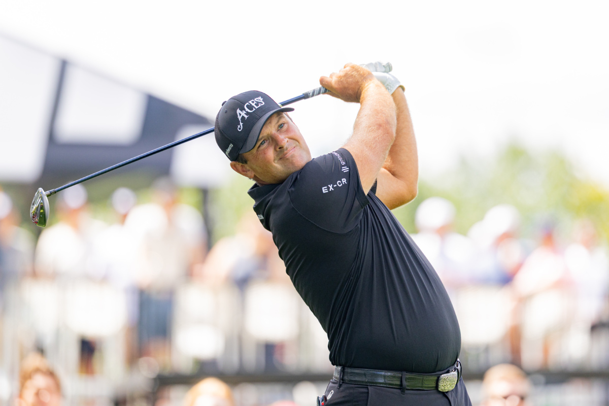 Patrick Reed tenta la fuga al Dubai Desert Classic, Molinari e Pavan ...