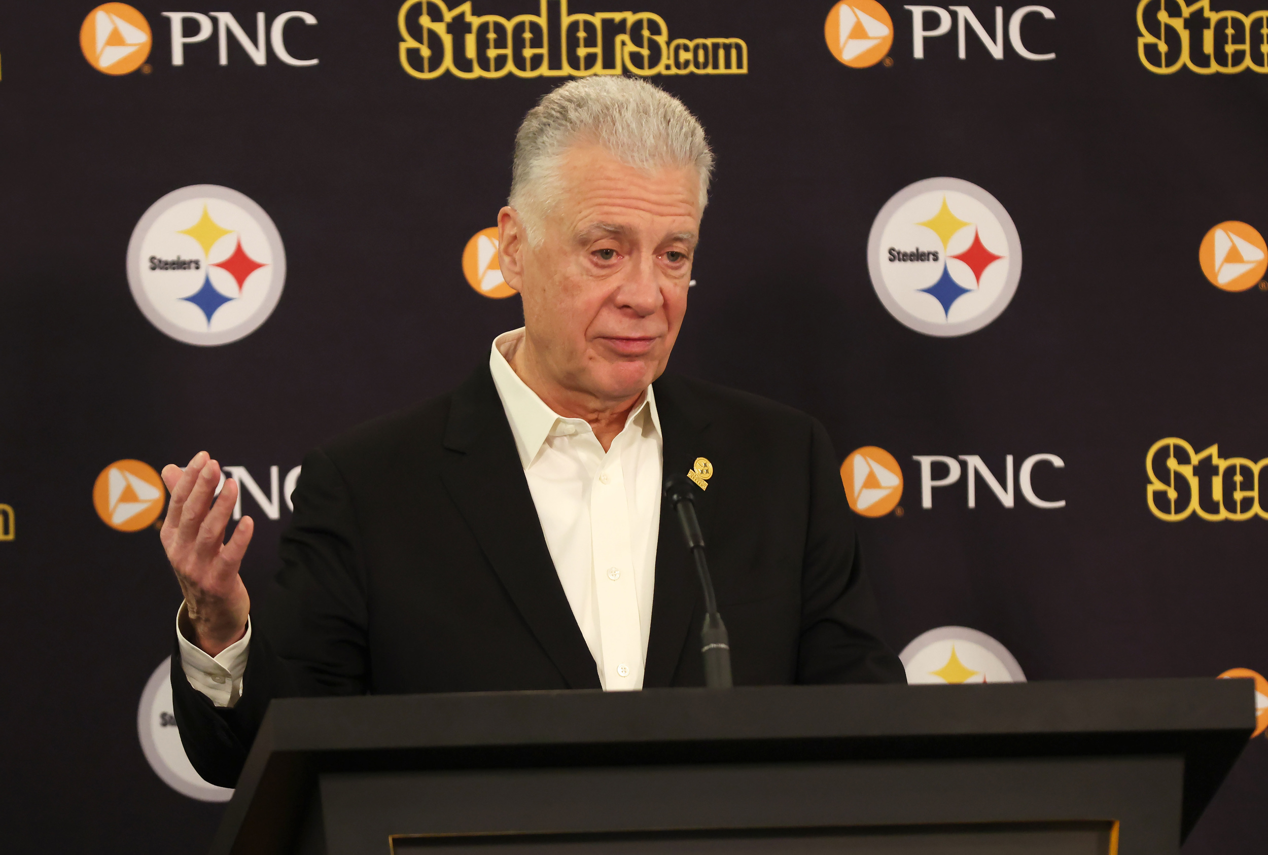 Steelers make monumental decision hiring 4th head coach since 1969<br>