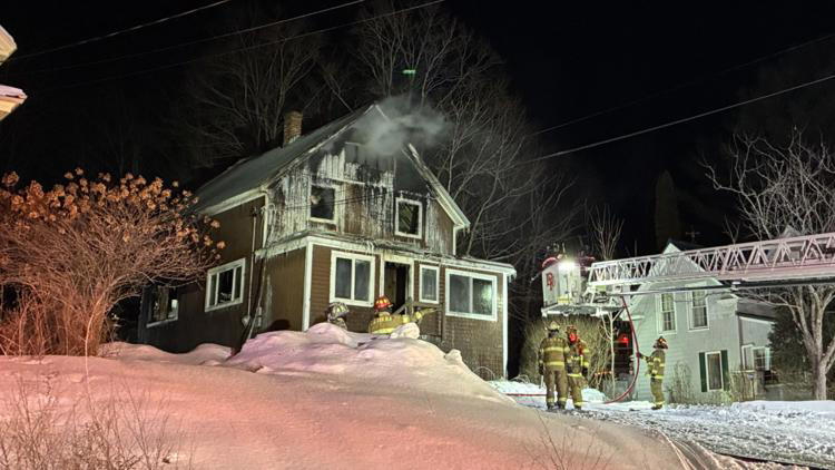 Fire marshal investigates after man found dead in Dexter fire
