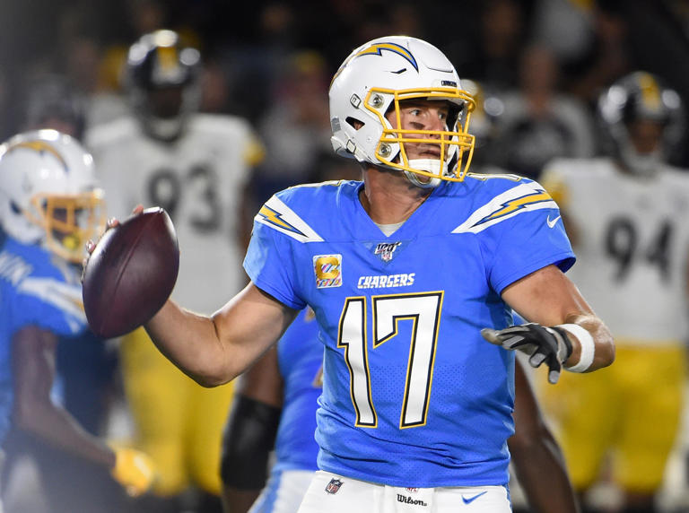 NFL world reacts to Bills head coaching interview with Philip Rivers