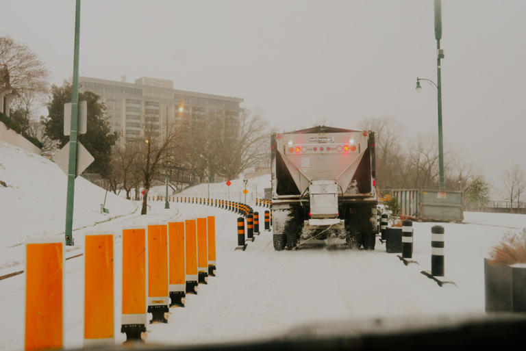 Road conditions remain dangerous, icy days after Memphis winter storm