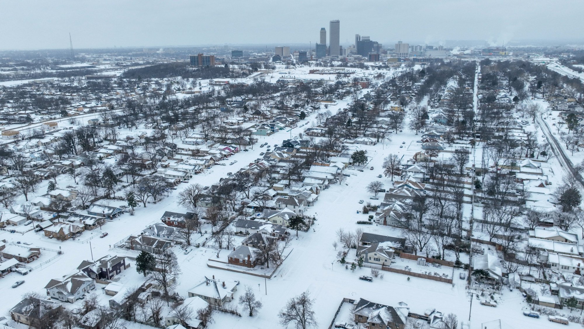 Thousands of flights cancelled, power outages as monster winter storm ...