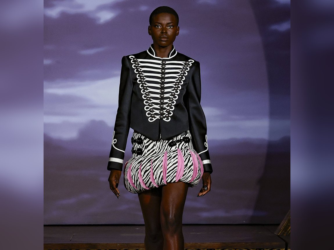 Napoleon jacket: The statement piece for 2026