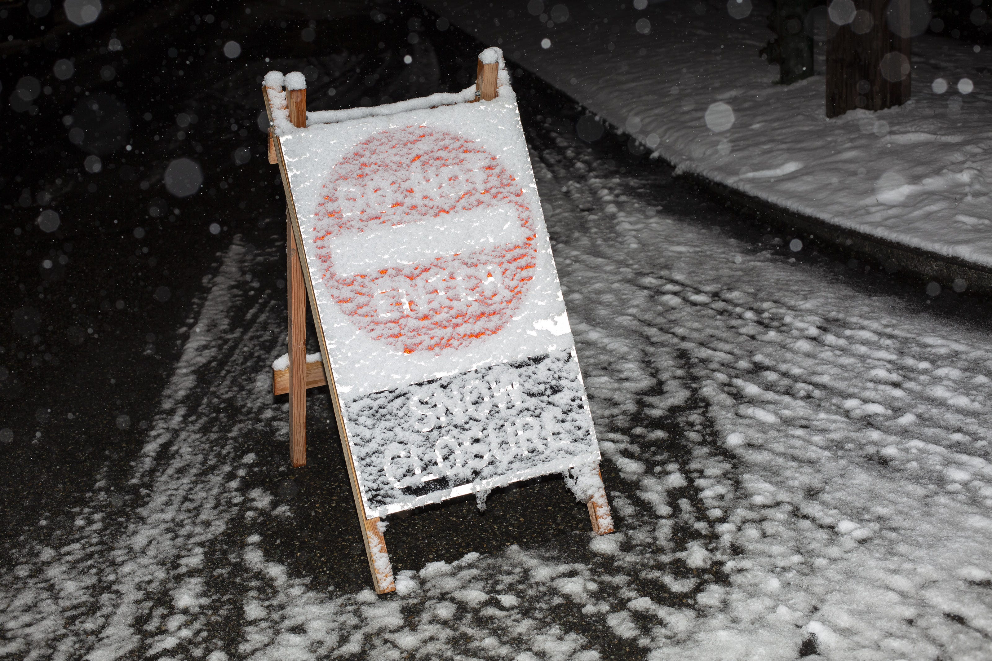 What roads are closed in Monroe, Ouachita Parish due to winter storm?