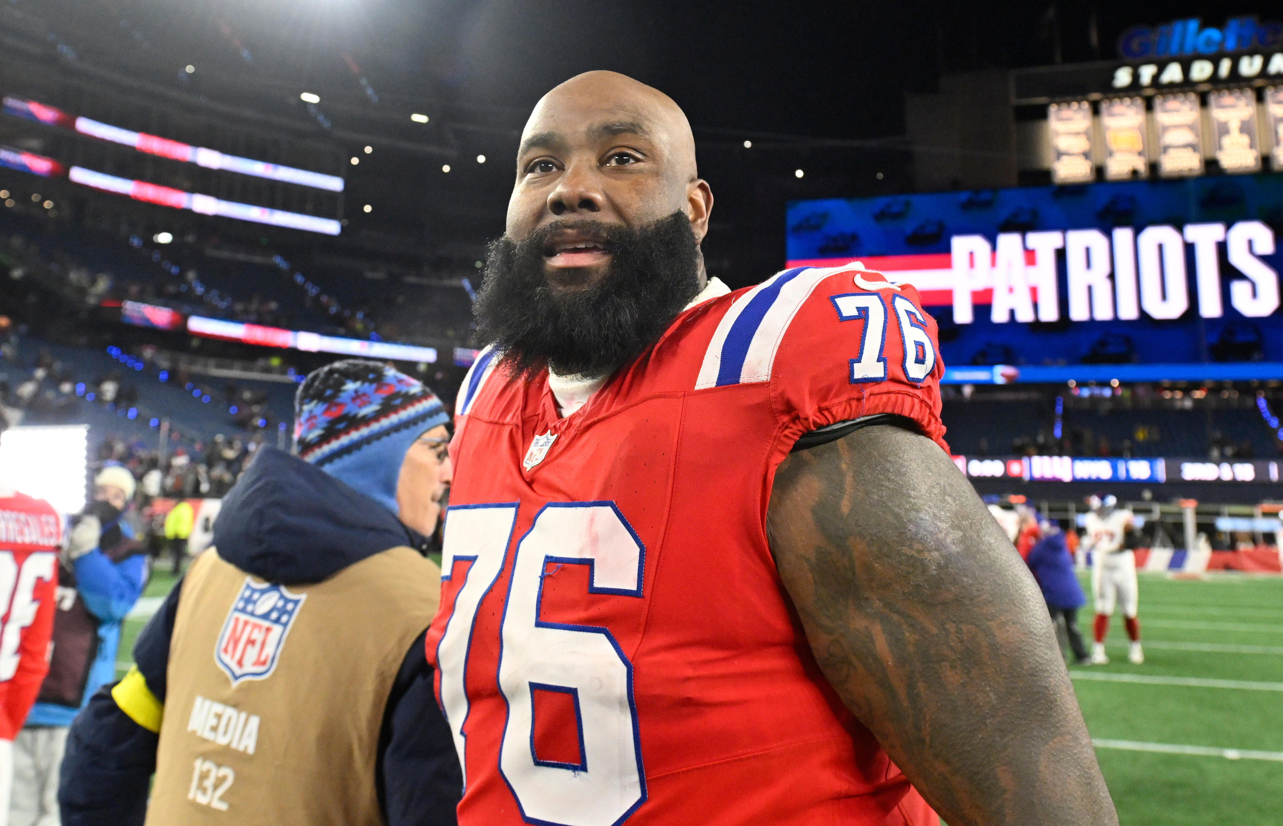 Patriots OT Morgan Moses' blunt reaction to high altitude concerns