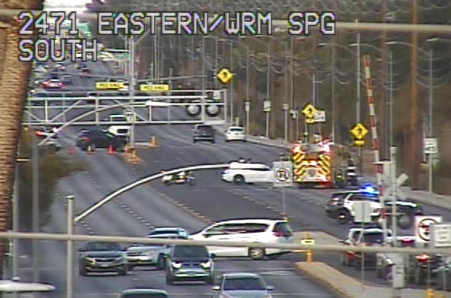Moped rider dies nearly week after crash in central Las Vegas valley