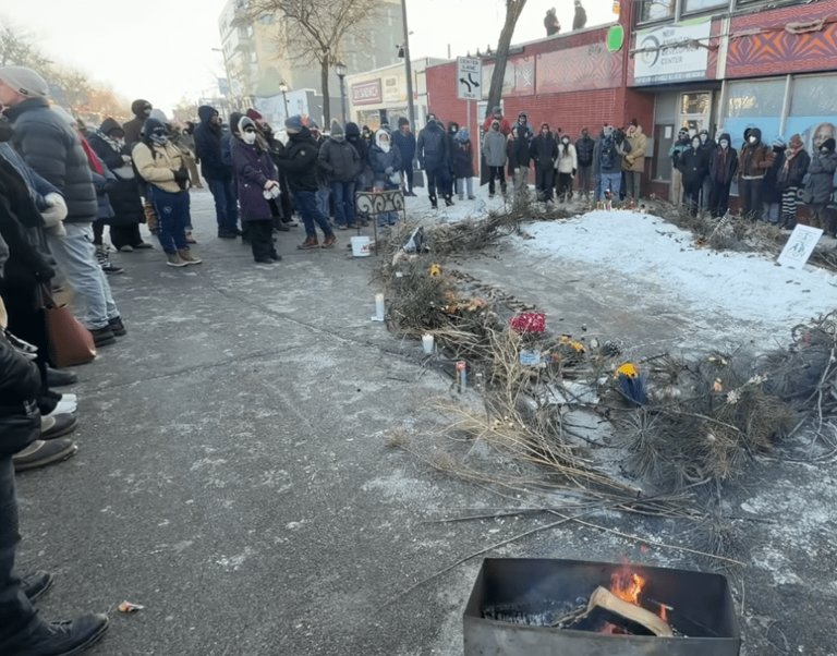 Protesters, federal agents clash after fatal shooting in Minn. memorial ...