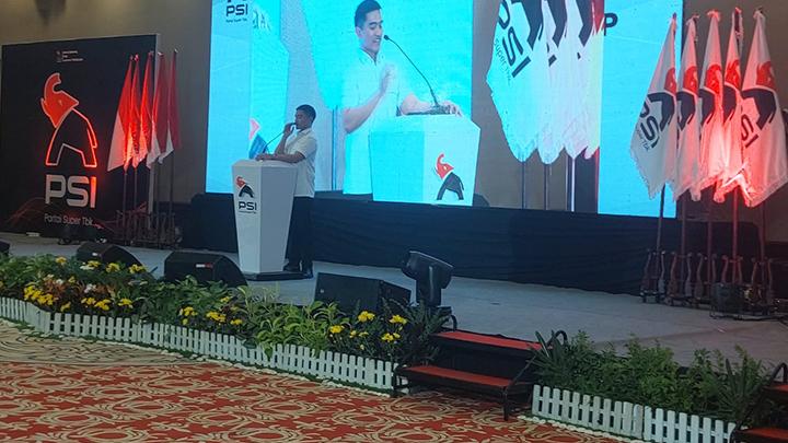 Ketua Umum Barisan Relawan Jokowi Presiden (Bara JP), Williem Frans Ansanay