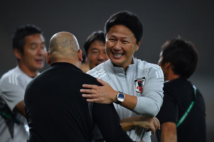 HLV Nhật Bản: 'Bàn thắng sớm khiến hàng thủ U23 Trung Quốc choáng váng'