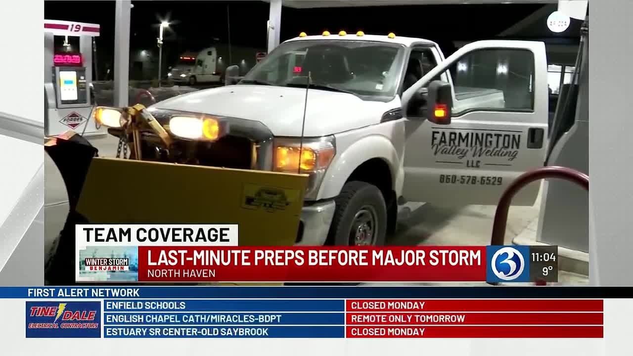 Residents stock up, plow crews prepare as winter storm Benjamin approaches