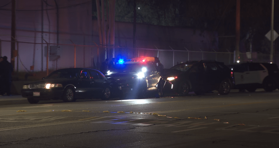 1 hospitalized after crash involving LAPD vehicle<br><br>