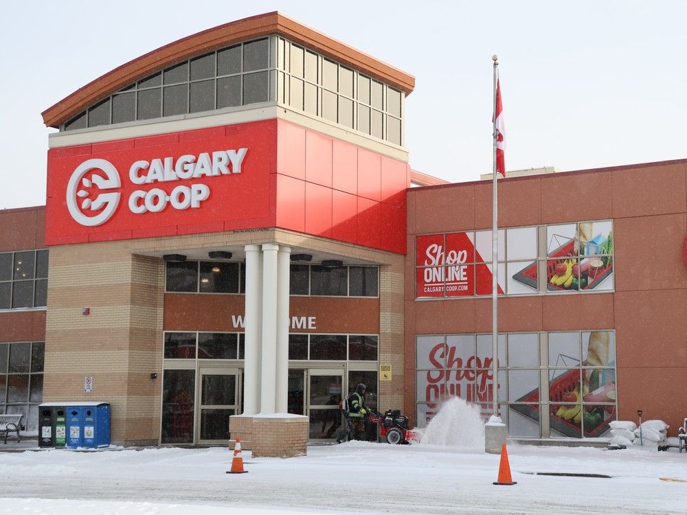 Calgary Co-op announces closure of two northwest stores
