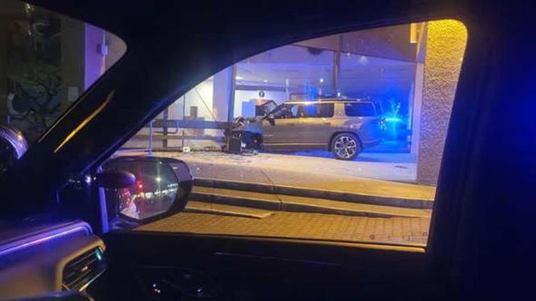 Suspected DUI driver arrested in Lafayette after allegedly crashing ...