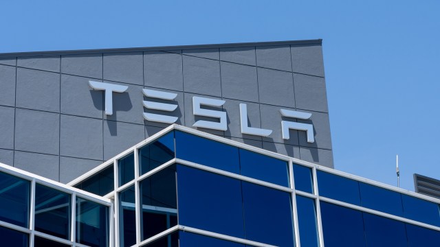 Elon Musk makes stunning announcement about signature Tesla feature ...