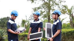 Aksi nyata siswa SMA Unggulan Darul Hikam, bangun PJU di Desa Dawuan lewat program Bina Desa 2026