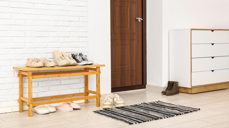 The smart way to use a shoe rack in the kitchen