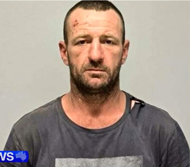 Ingram is described as being Aboriginal/Torres Strait Islander appearance, about 165cm to 170cm tall, of a medium build with short dark hair and brown eyes.