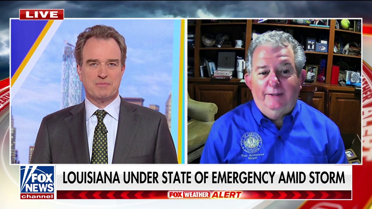 Louisiana declares state of emergency as more than 70,000 left without power<br><br>