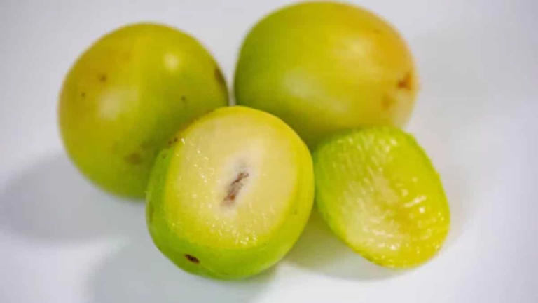 What is umbu? Brazil’s underrated fruit with powerful benefits