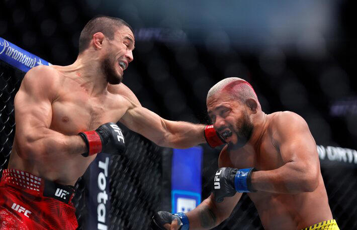 Deiveson Figueiredo é derrotado por Umar Nurmagomedov por decisão unânime Foto: Steve Marcus/AP