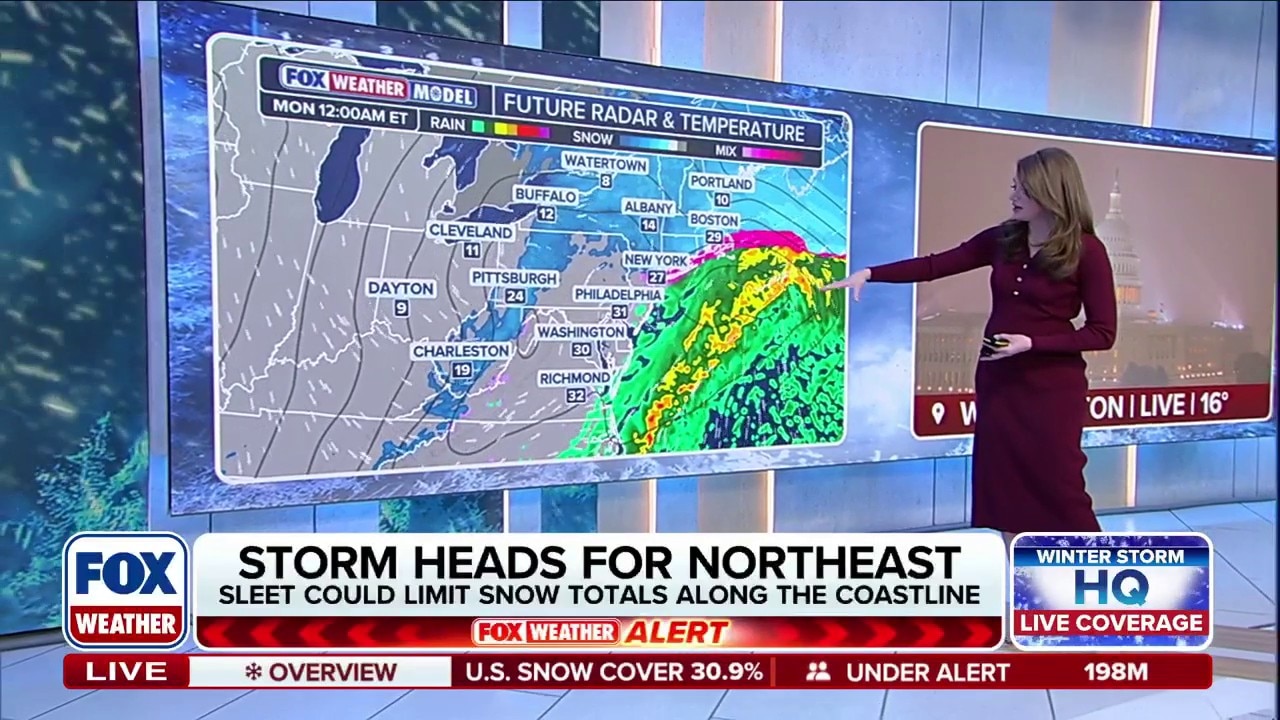 Severe winter storm heads towards the Northeast