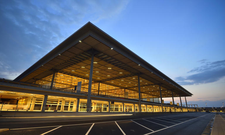 Suspected Hamas member arrested in German airport over alleged European ...