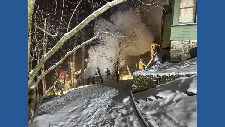 Crews respond to York County barn fire in heavy snow Sunday morning