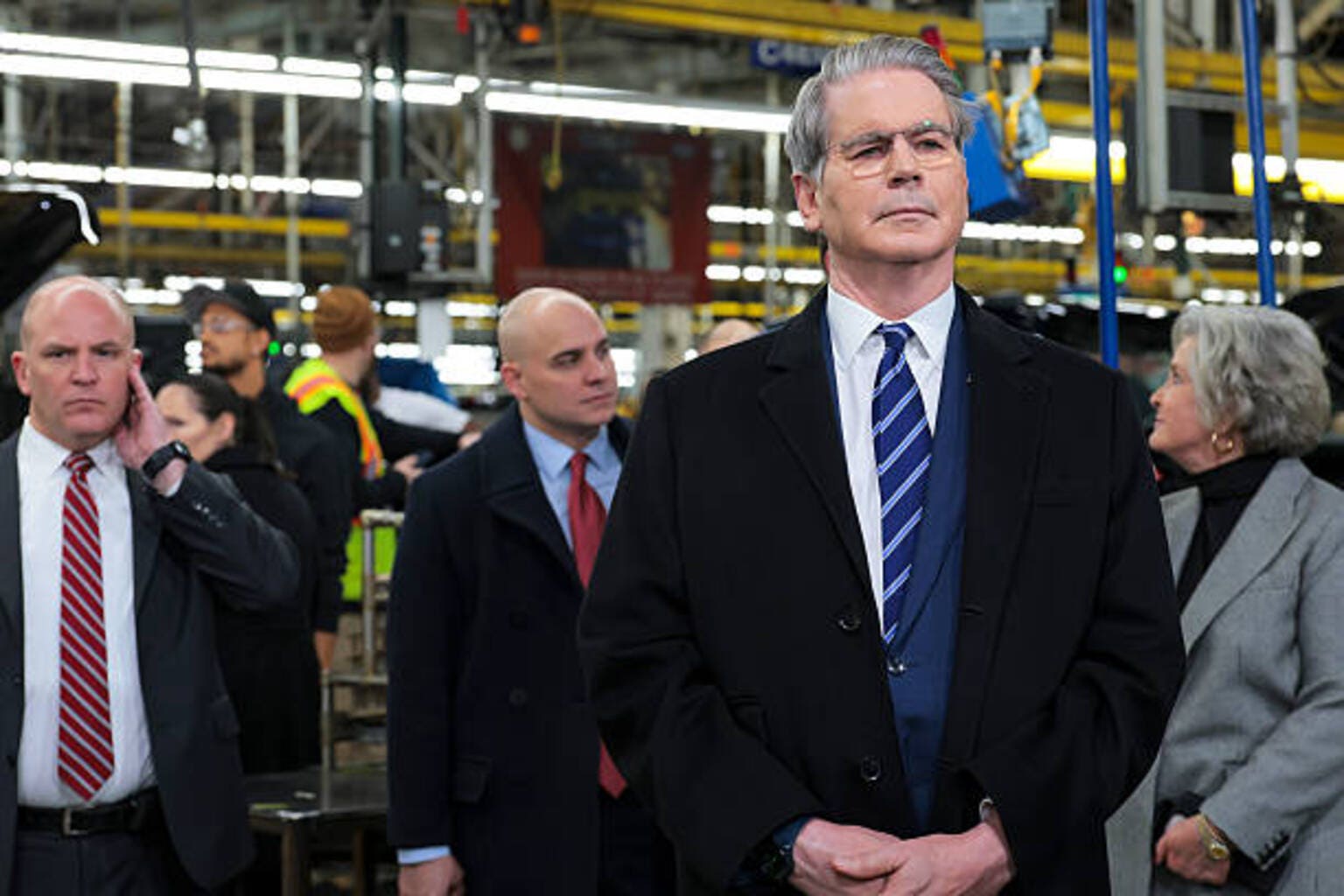 Bessent criticizes Canada-China deal as Trump renews tariff threat<br>