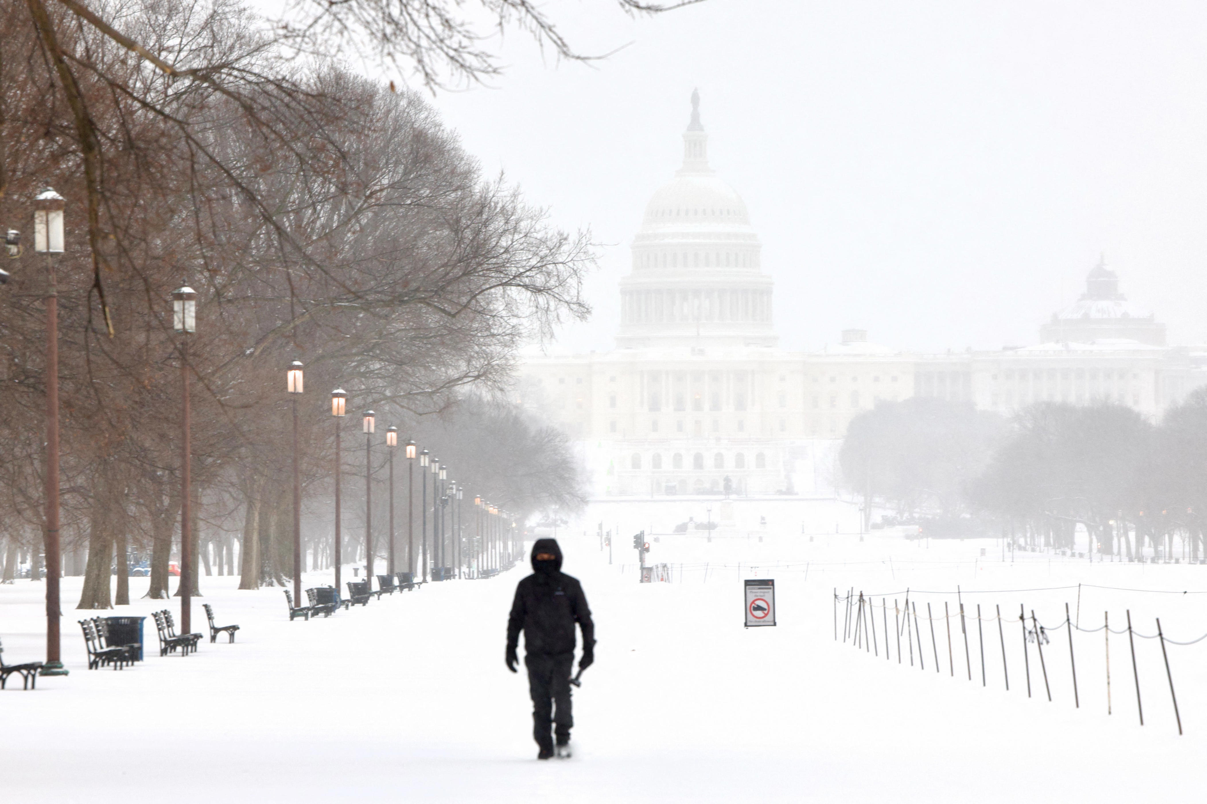 When is it going to snow in MD? How much snow are we getting?