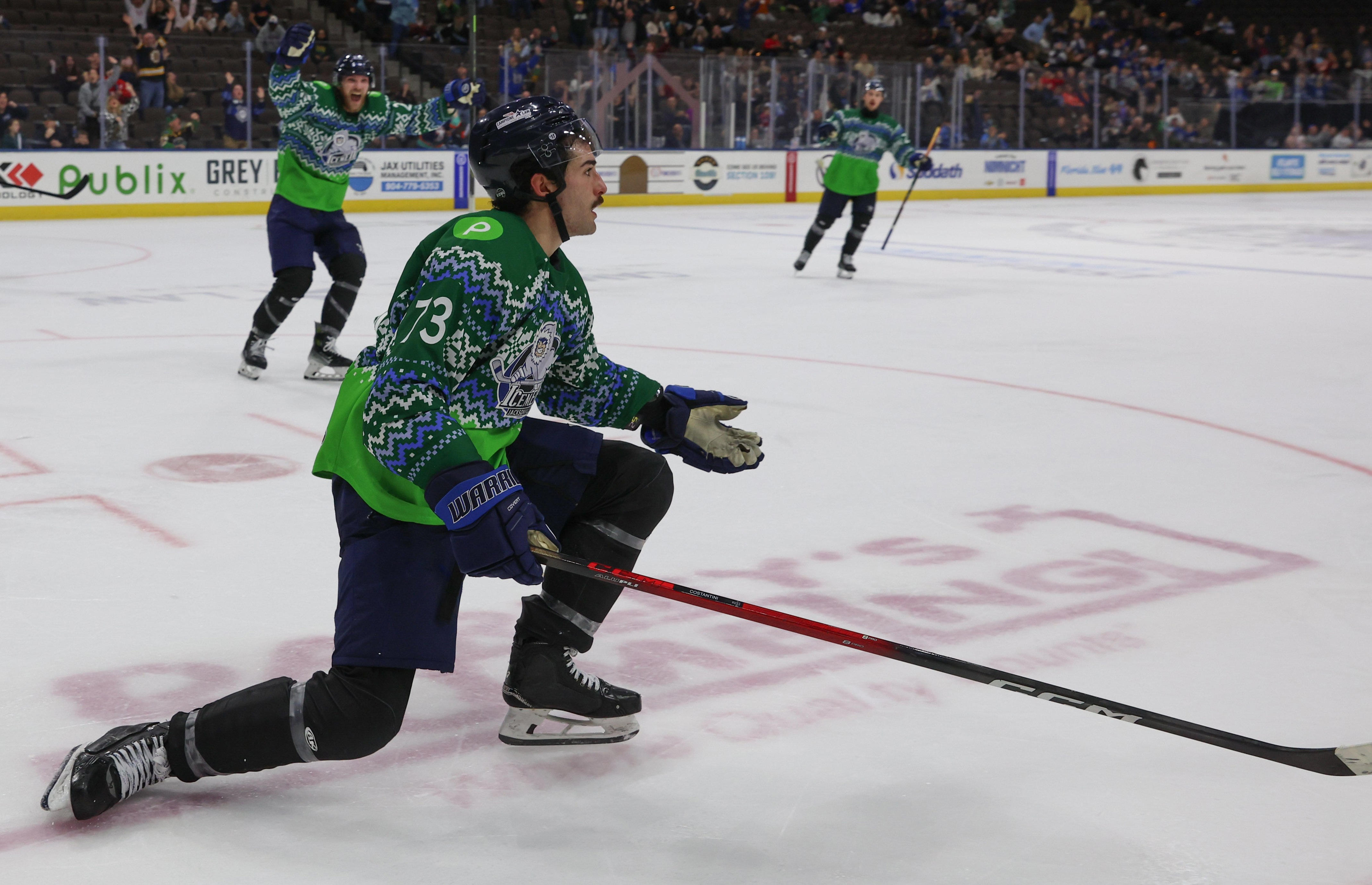 Wild finish: Jacksonville Icemen score at two-second mark, top Iowa