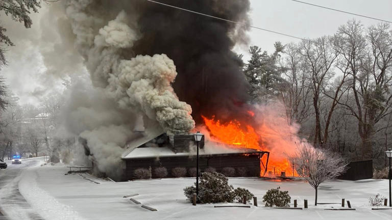 Basement fire overtakes beloved Blowing Rock restaurant amid winter storm