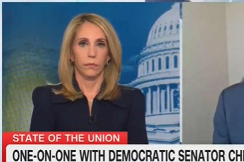 CNN guest Chris Murphy slams Bovino's explanation of Pretti shooting
