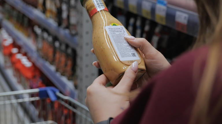 14 things to avoid buying at the grocery store if you want to save money