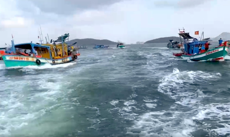 Vụ tàu cá '3 không' quây lực lượng chức năng: Tỉnh An Giang chỉ đạo xử lý