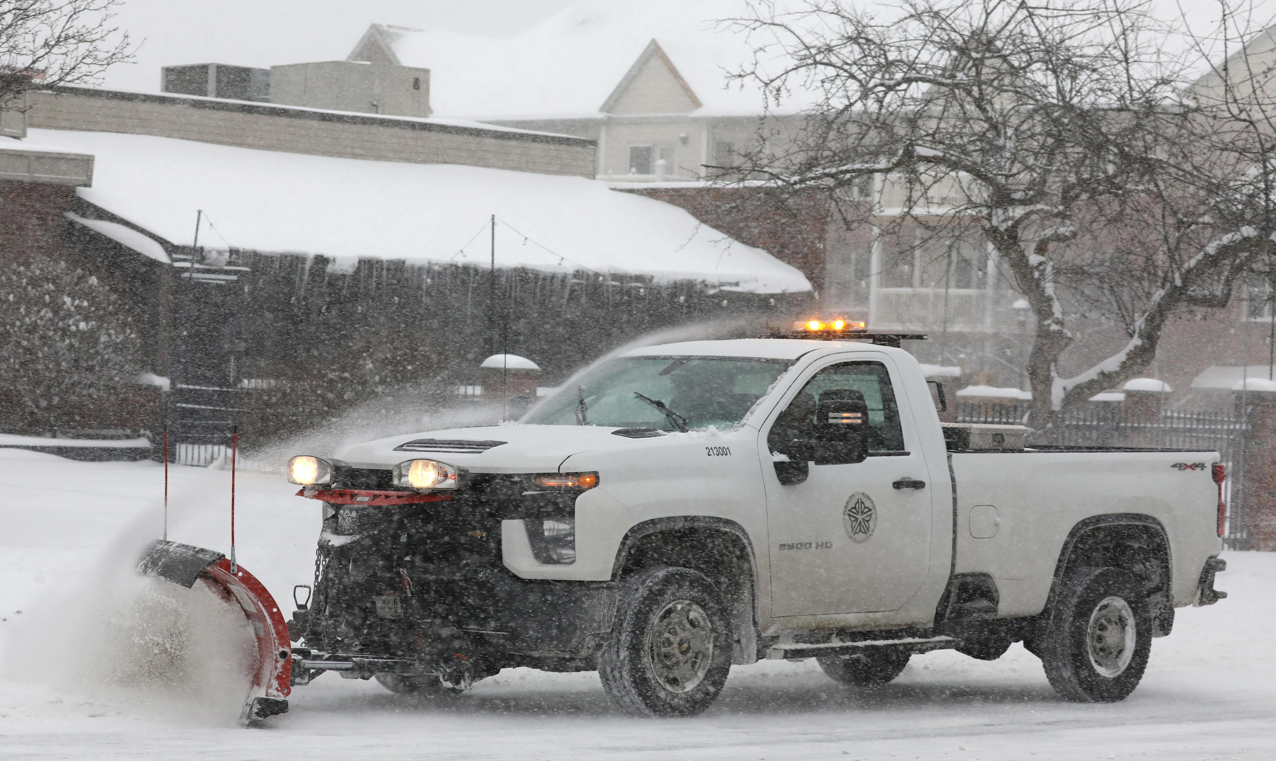 Ontario, Livingston counties issue travel advisories as snow, extreme ...
