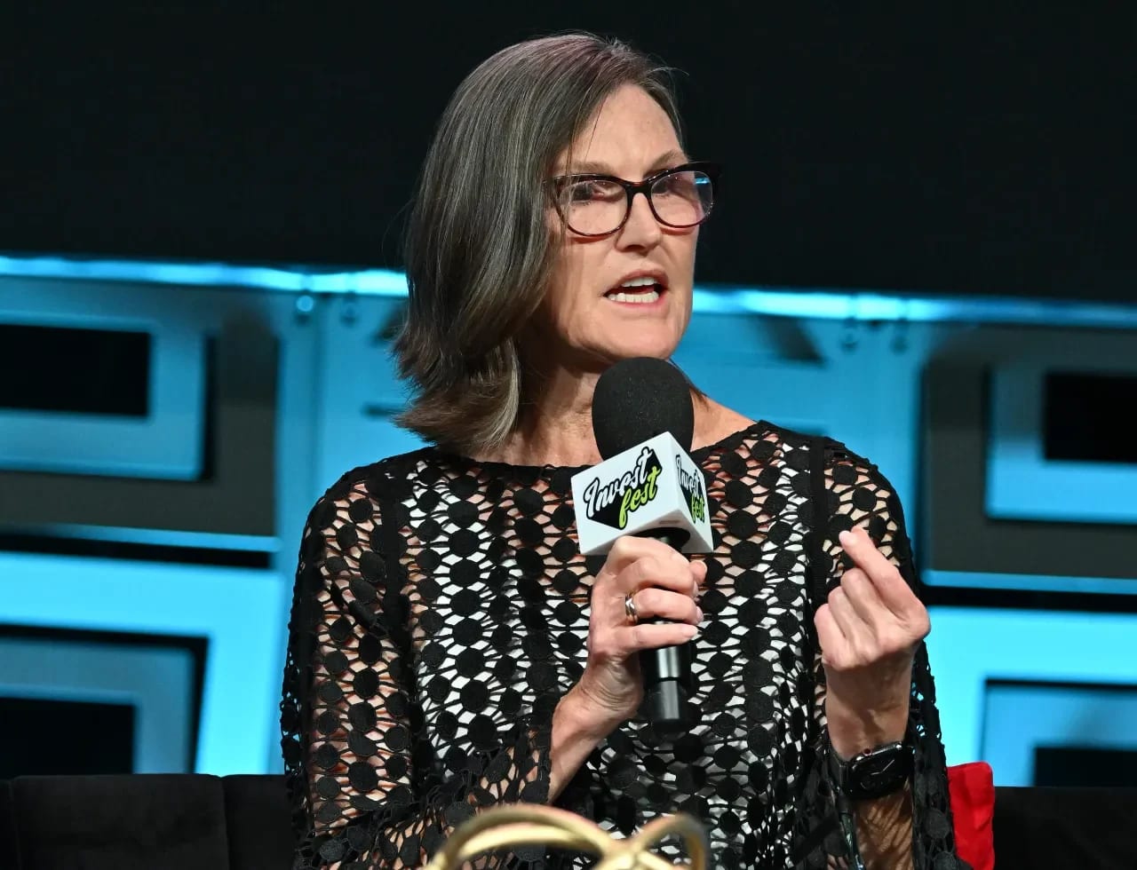 Bitcoin stumbles — but Cathie Wood firmly believes long-term bull case is  still alive